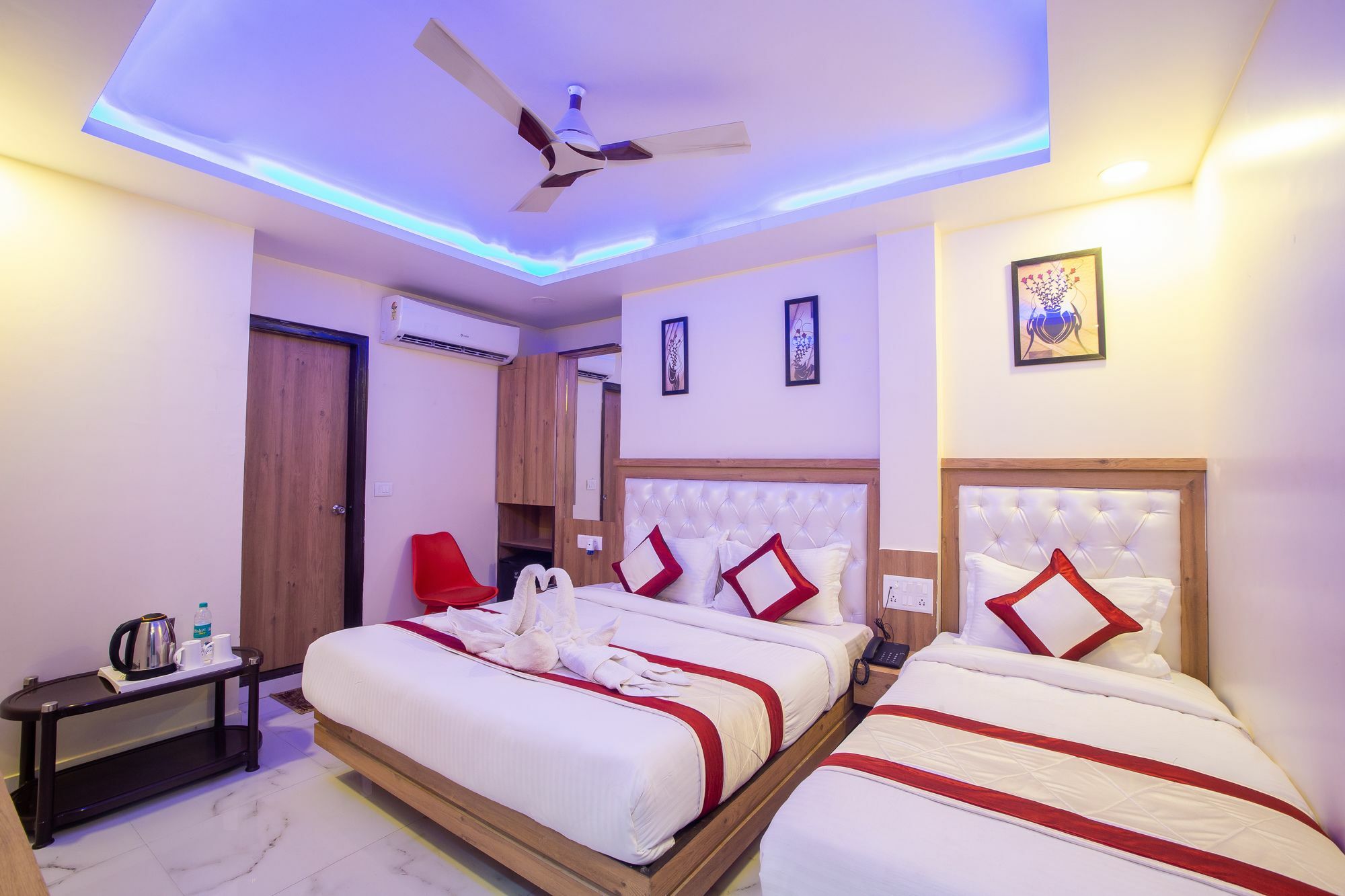 Hotel Sarthak Palace - By Pooja Hospitality 뉴델리 외부 사진