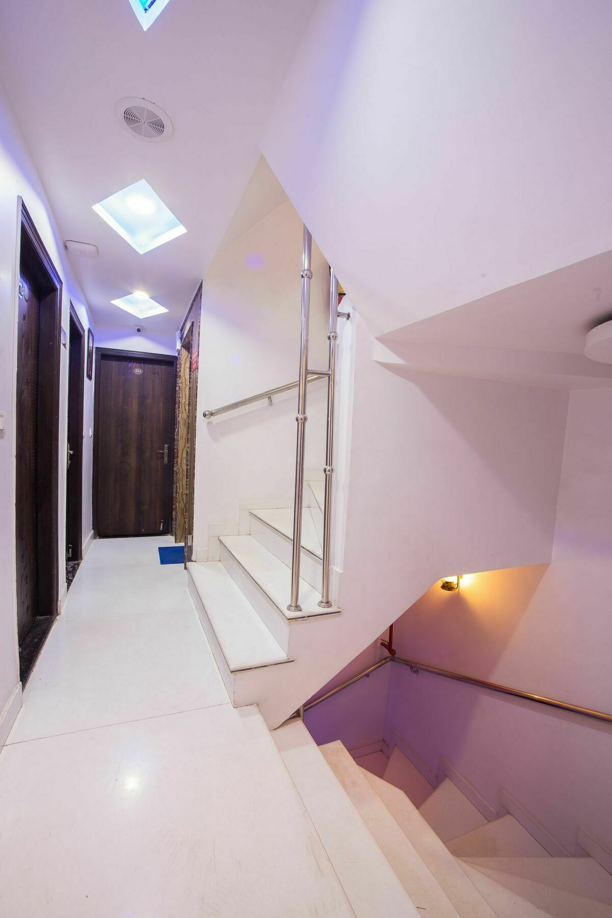 Hotel Sarthak Palace - By Pooja Hospitality 뉴델리 외부 사진