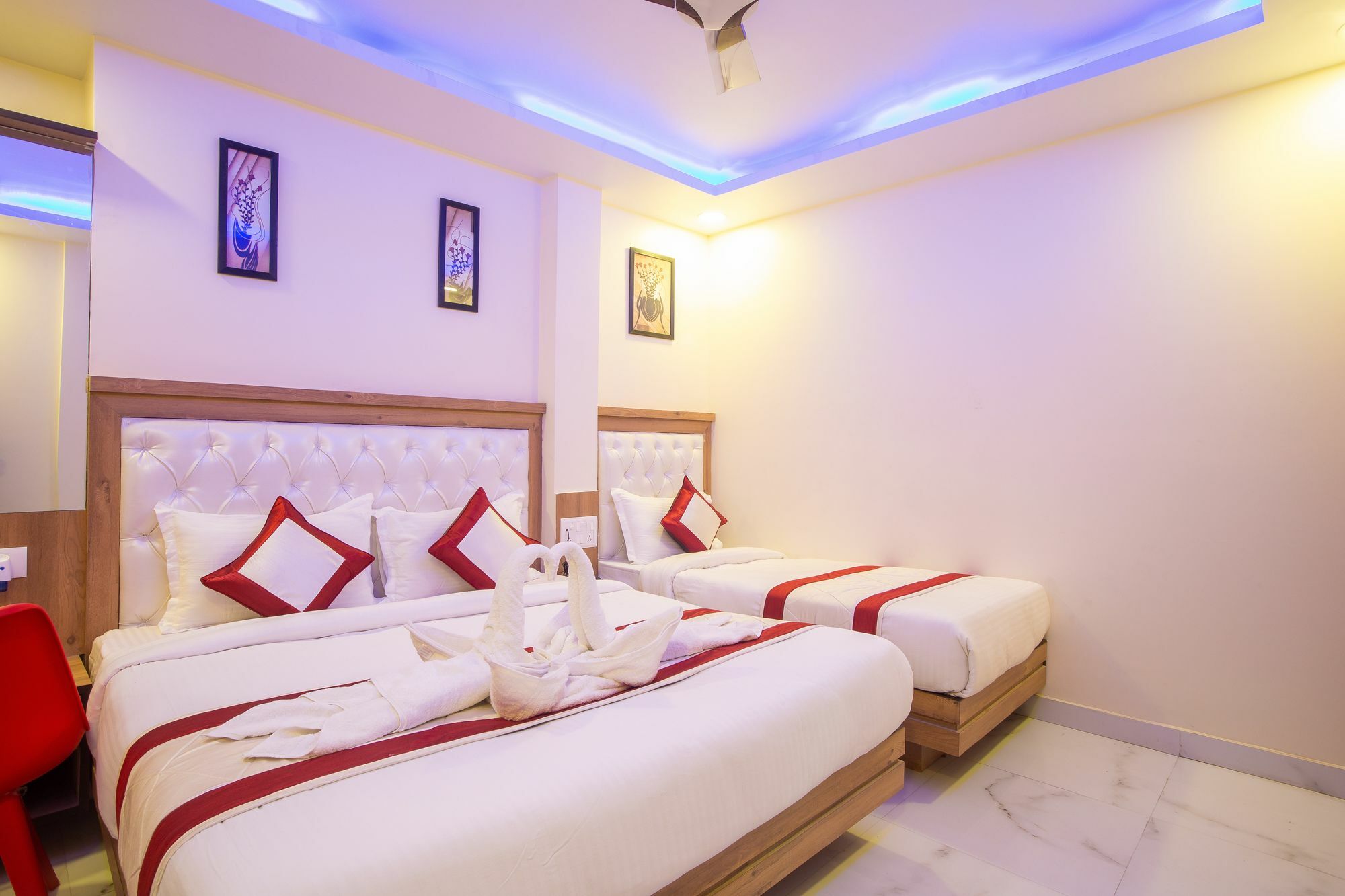 Hotel Sarthak Palace - By Pooja Hospitality 뉴델리 외부 사진