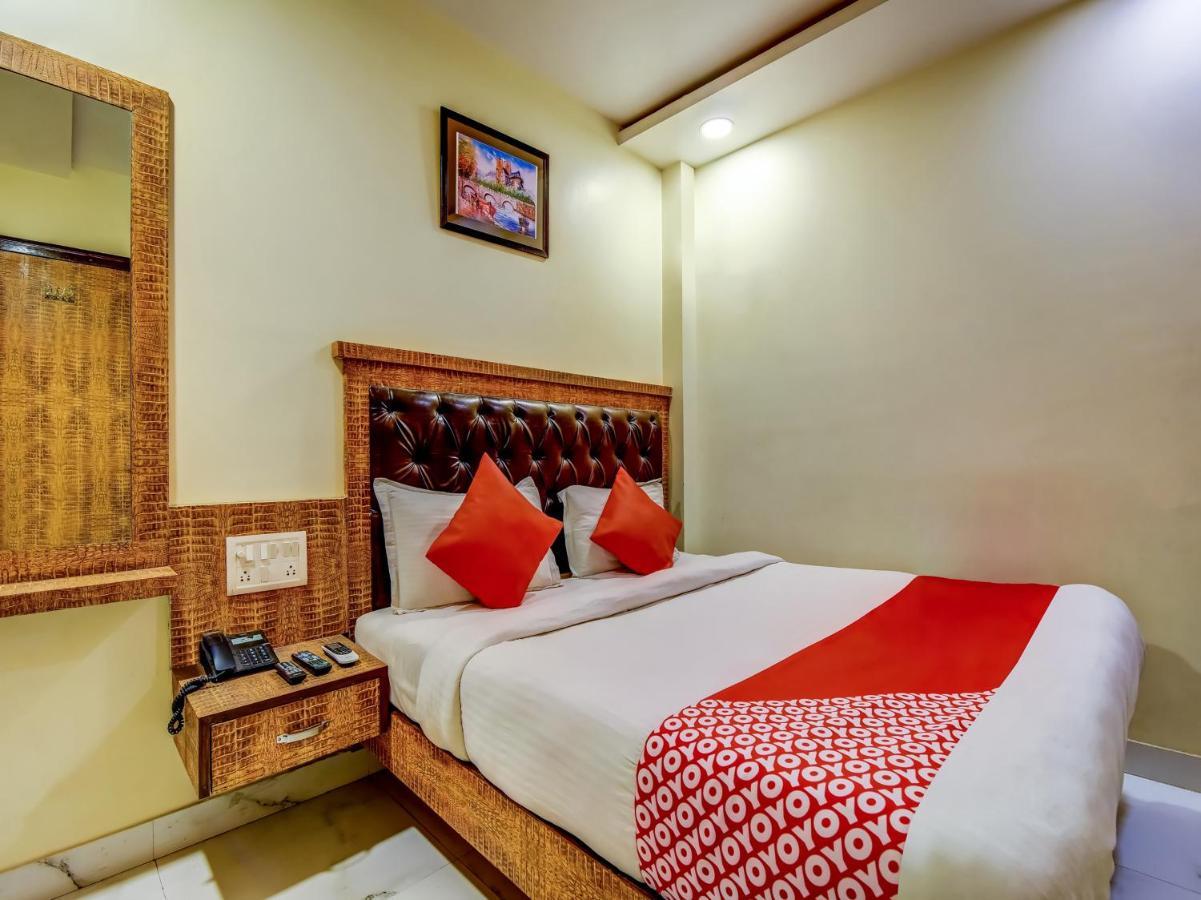 Hotel Sarthak Palace - By Pooja Hospitality 뉴델리 외부 사진