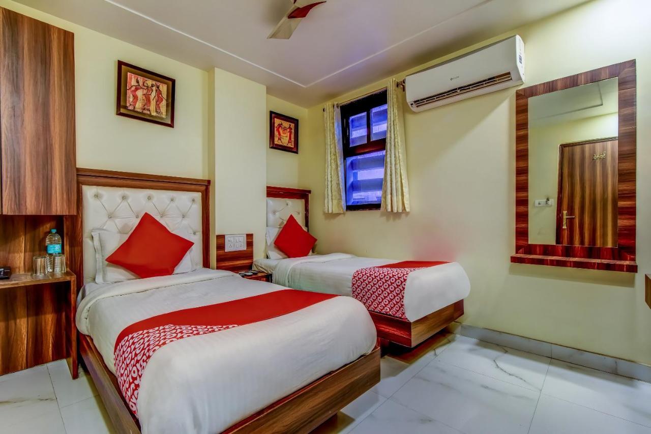 Hotel Sarthak Palace - By Pooja Hospitality 뉴델리 외부 사진